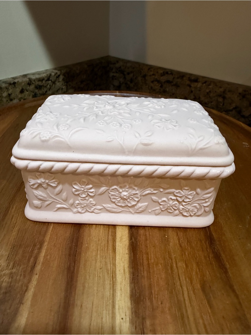 Embossed Floral Trinket Box in Pale Pink
